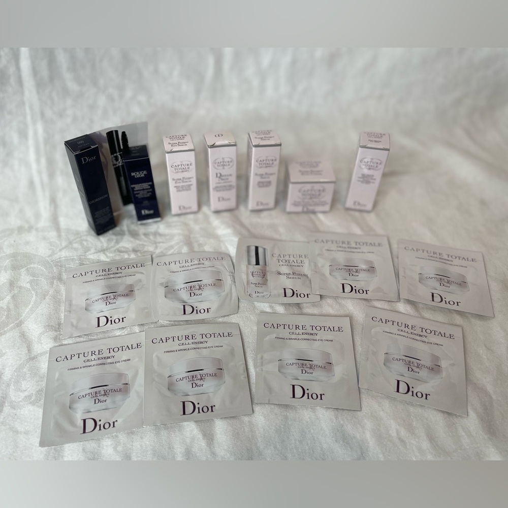 DIOR 16 piece beauty sample set